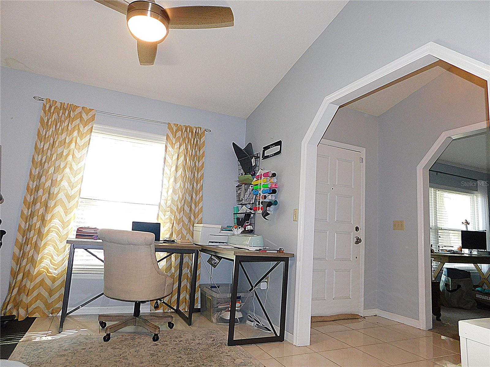 Image 12 of 38 For 979 Red Dandy Drive