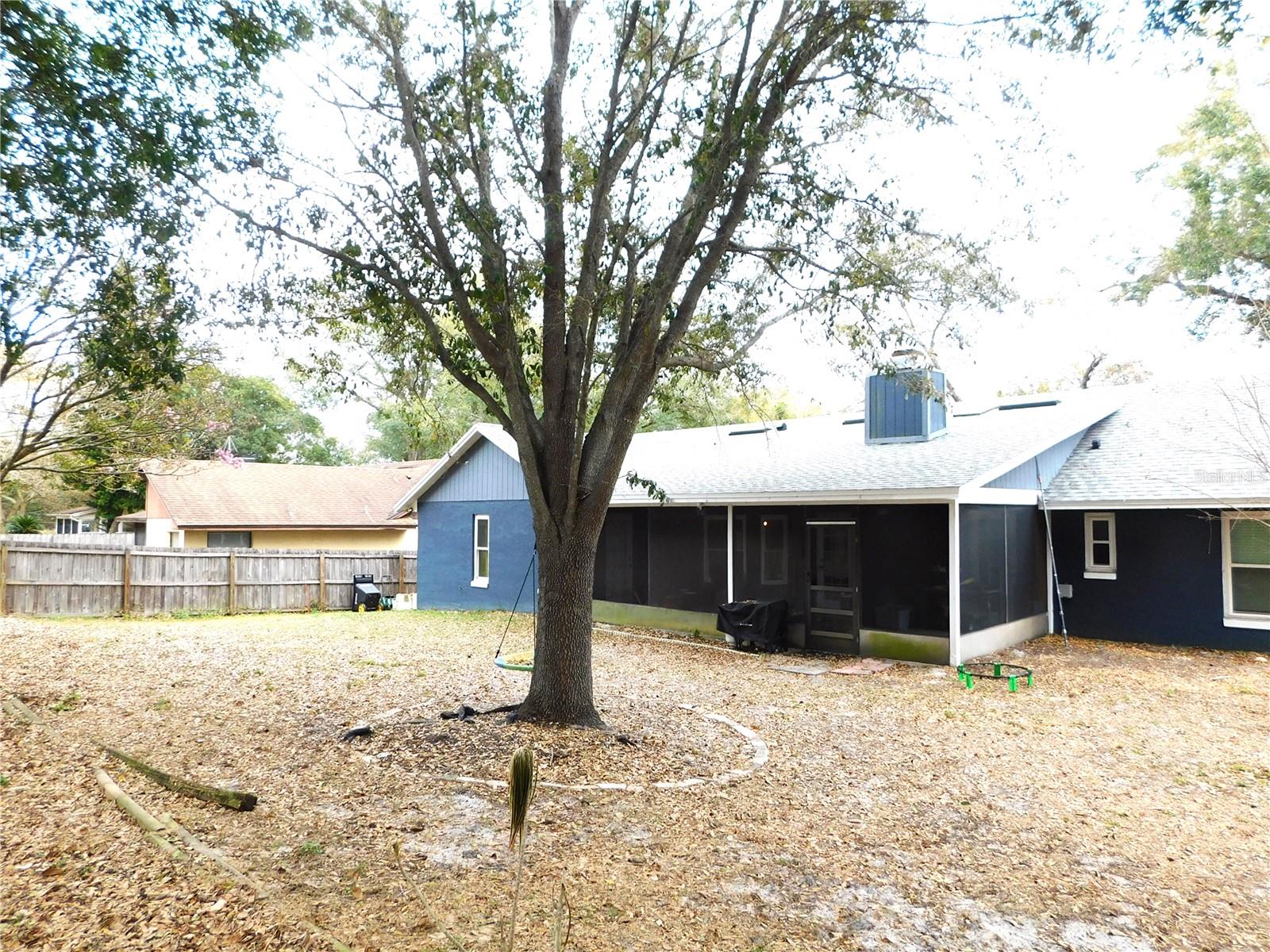 Image 37 of 38 For 979 Red Dandy Drive