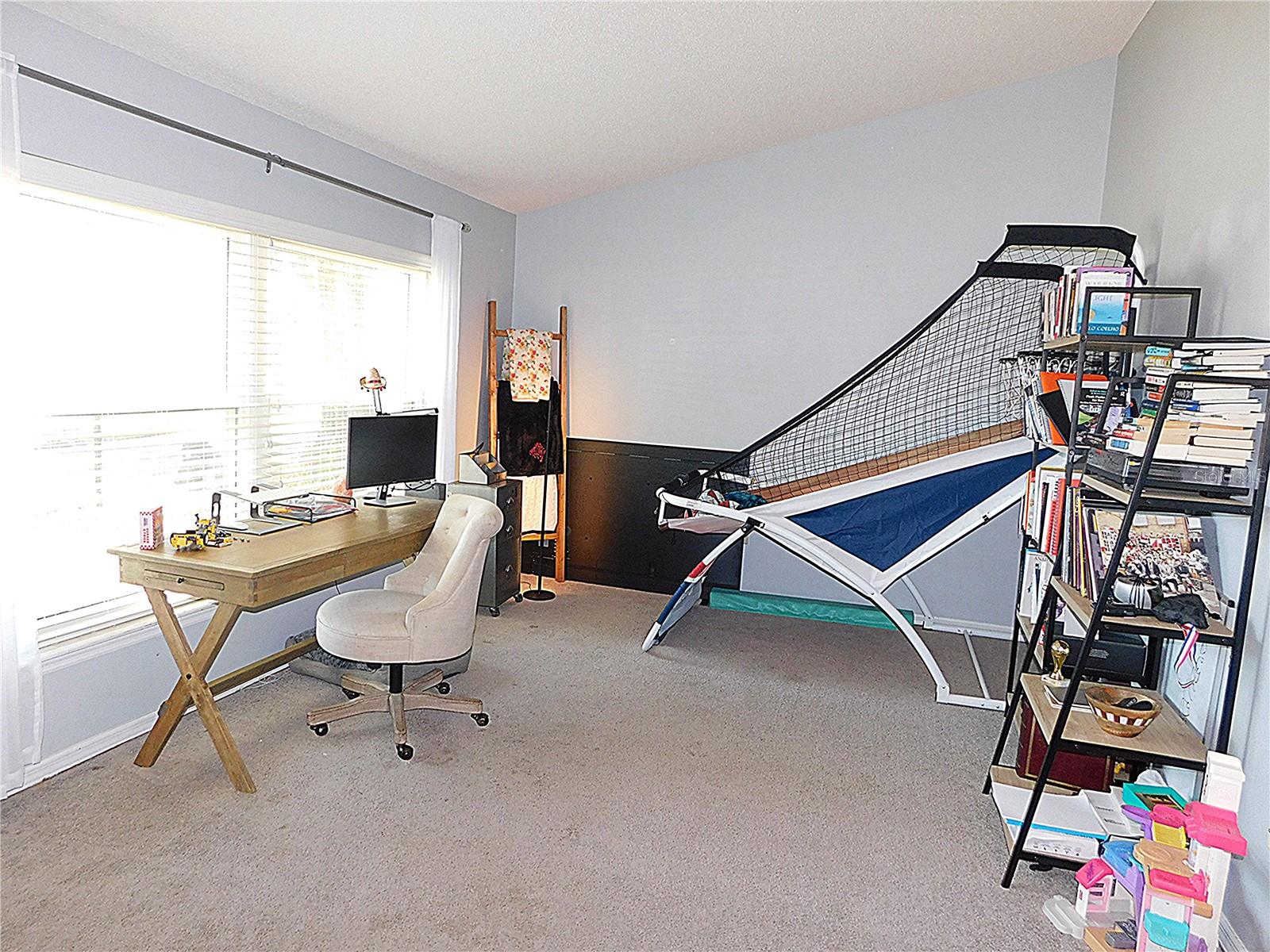 Image 8 of 38 For 979 Red Dandy Drive