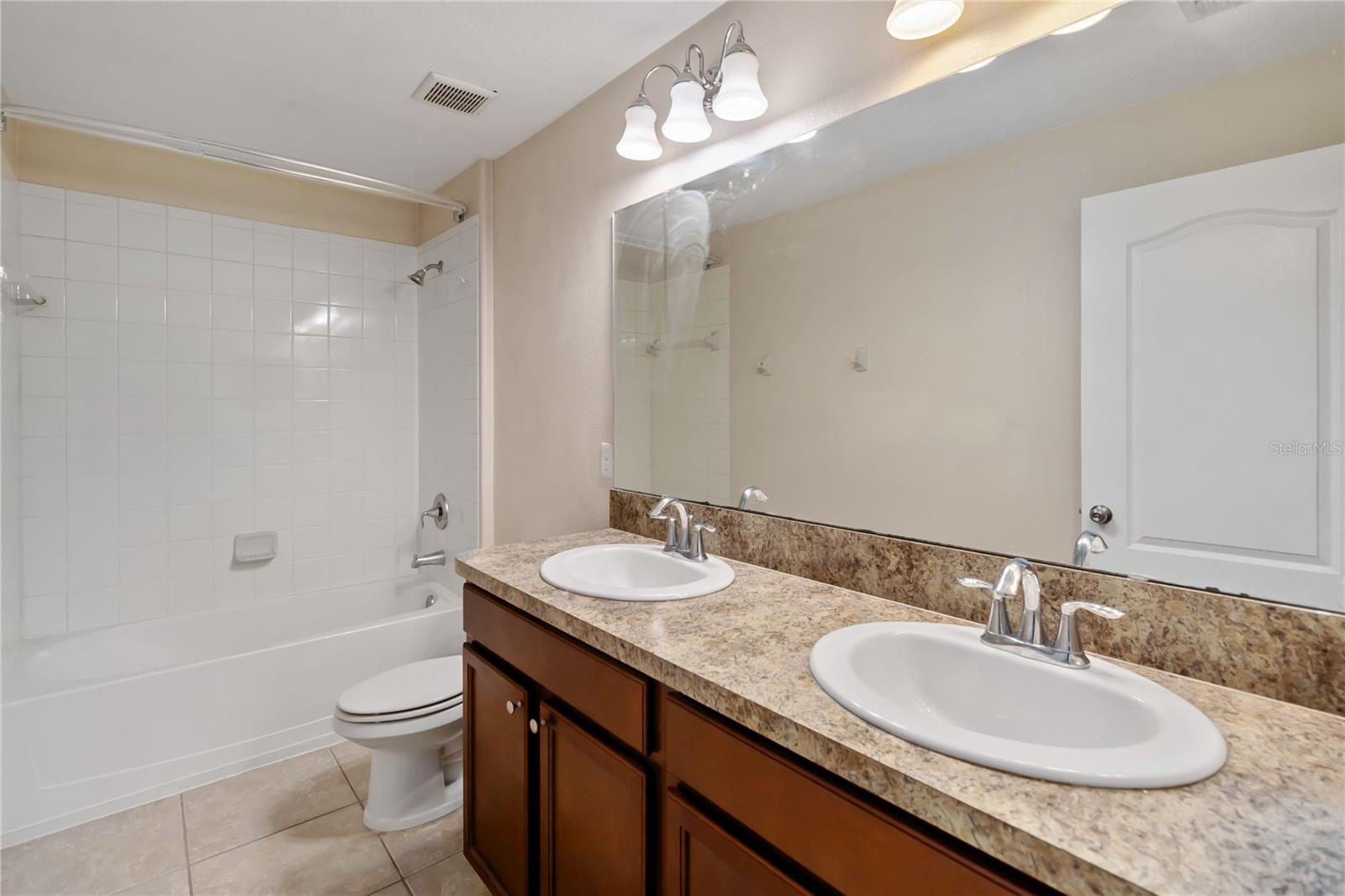 Image 17 of 21 For 1379 Vasey Road