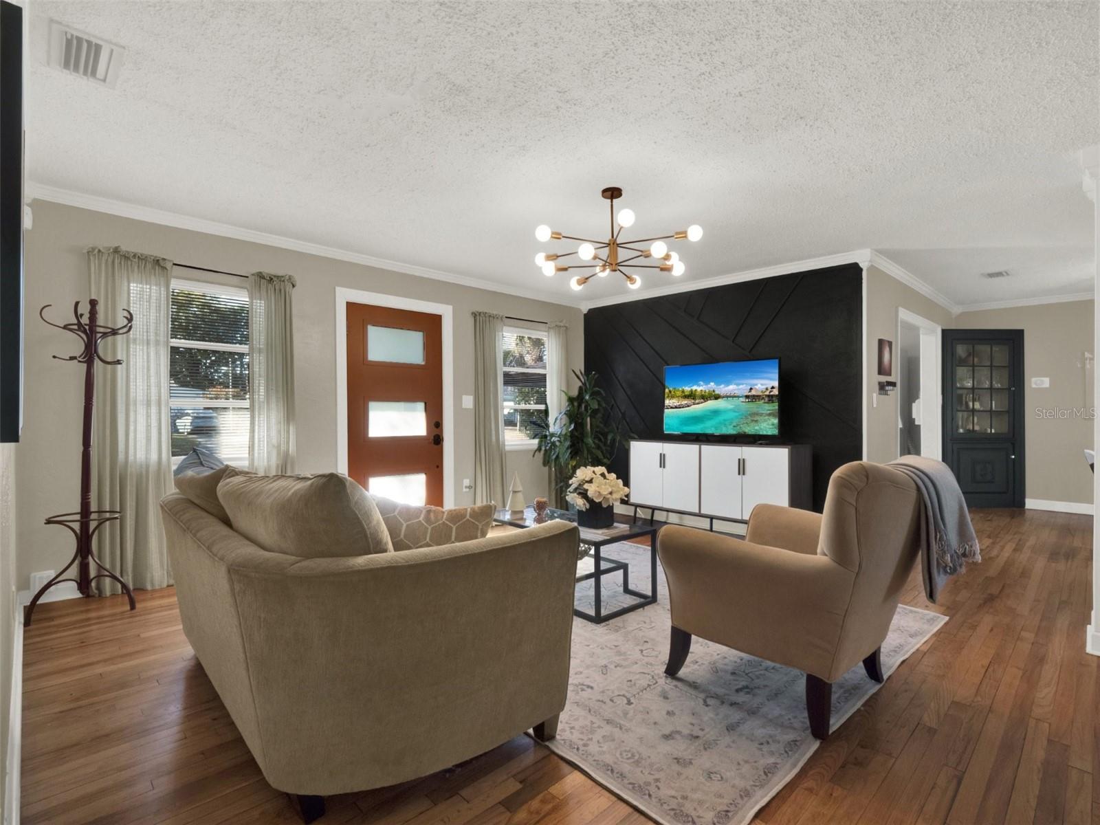 Image 9 of 31 For 407 Jersey Street