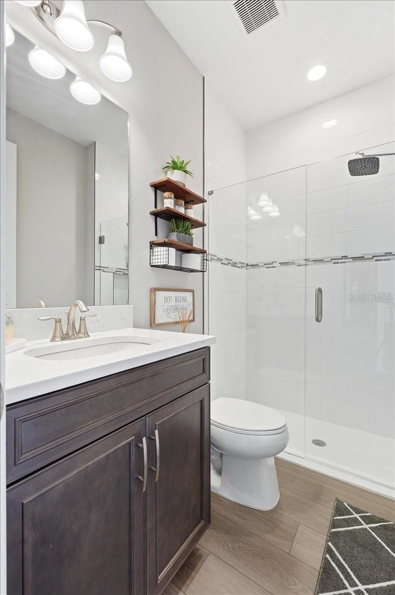 Listing photo id 14 for 14508 Woodland Spur Drive