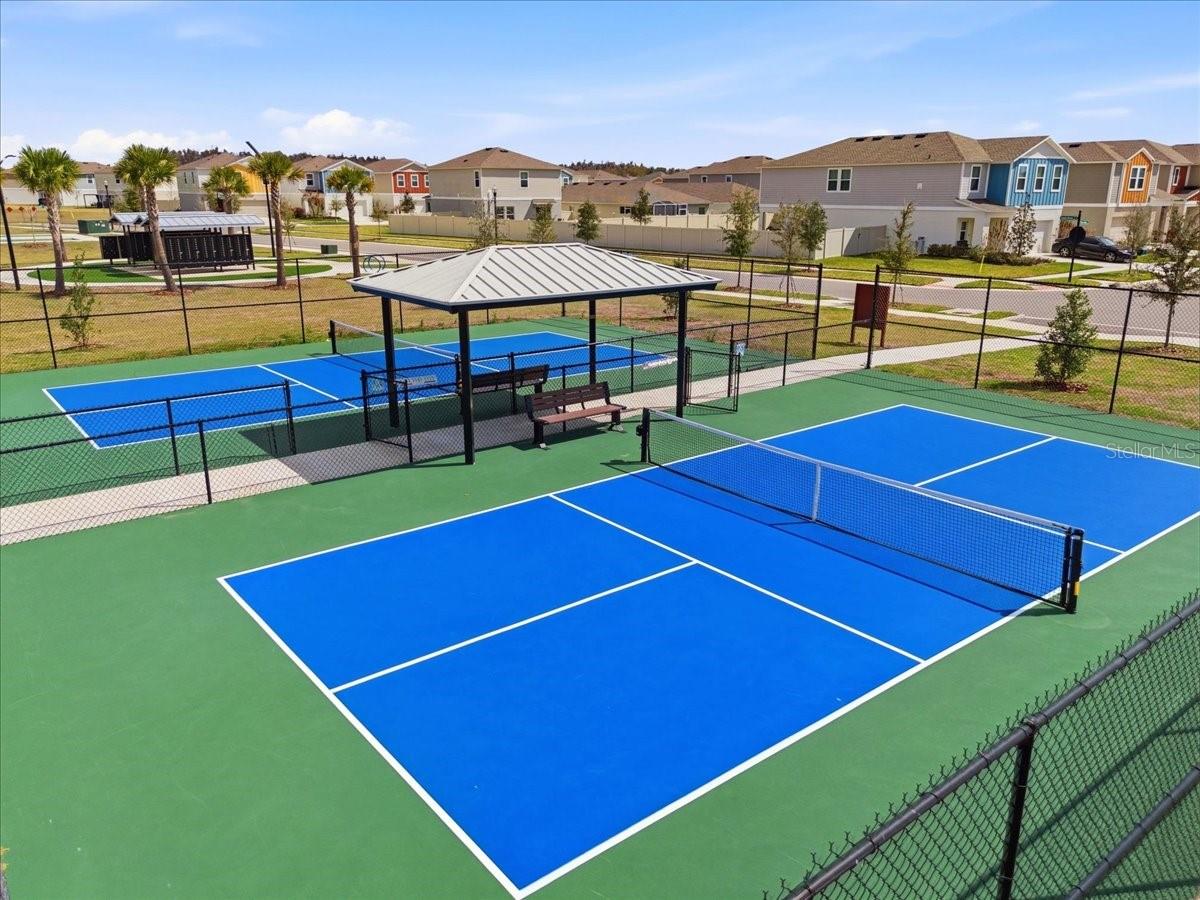 Listing photo id 29 for 14508 Woodland Spur Drive