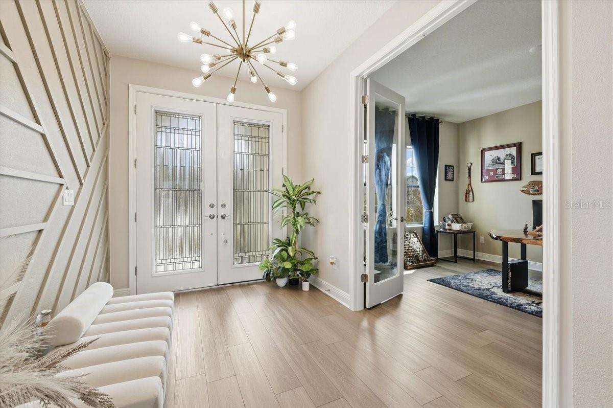 Listing photo id 2 for 14508 Woodland Spur Drive