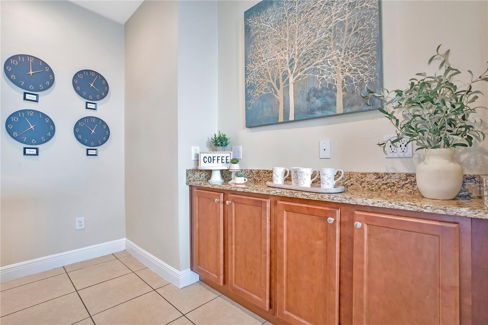 Image 11 of 79 For 631 Lasso Drive