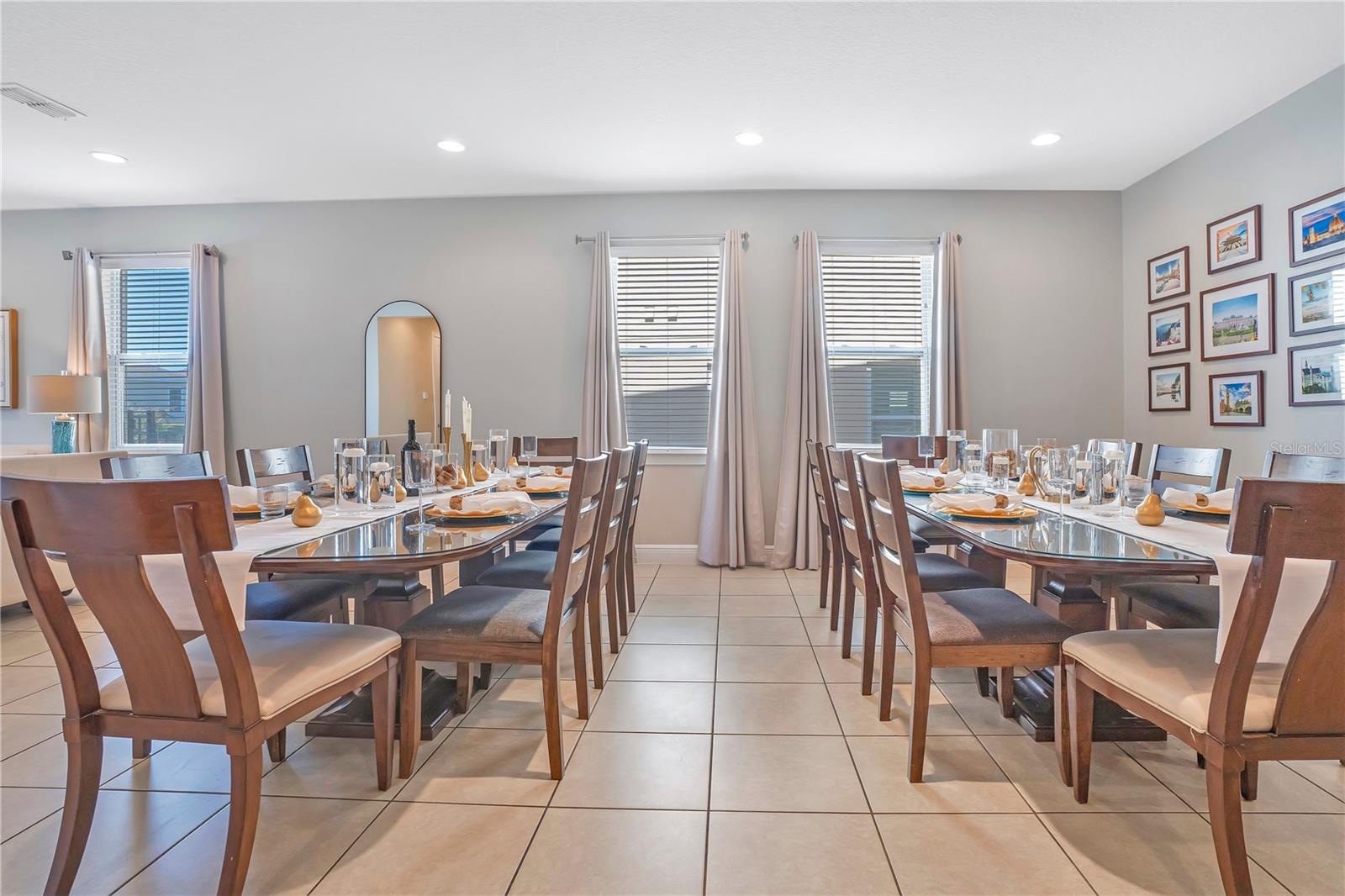 Image 16 of 79 For 631 Lasso Drive