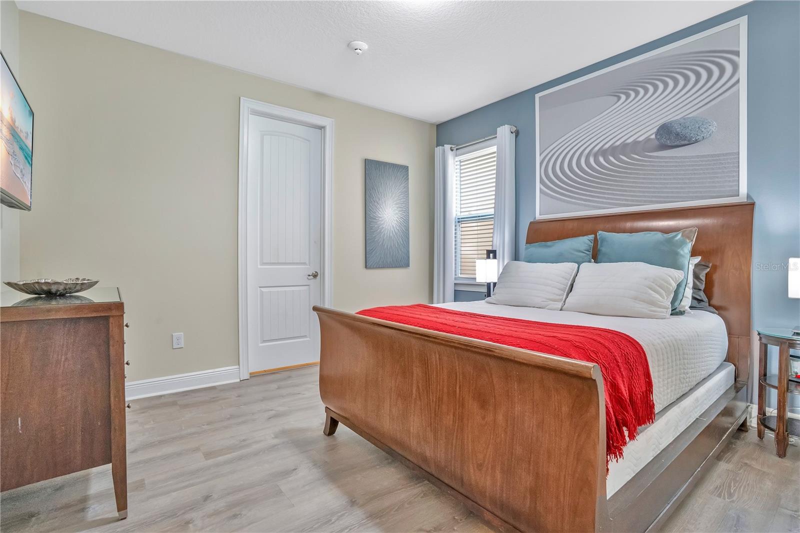 Image 25 of 79 For 631 Lasso Drive