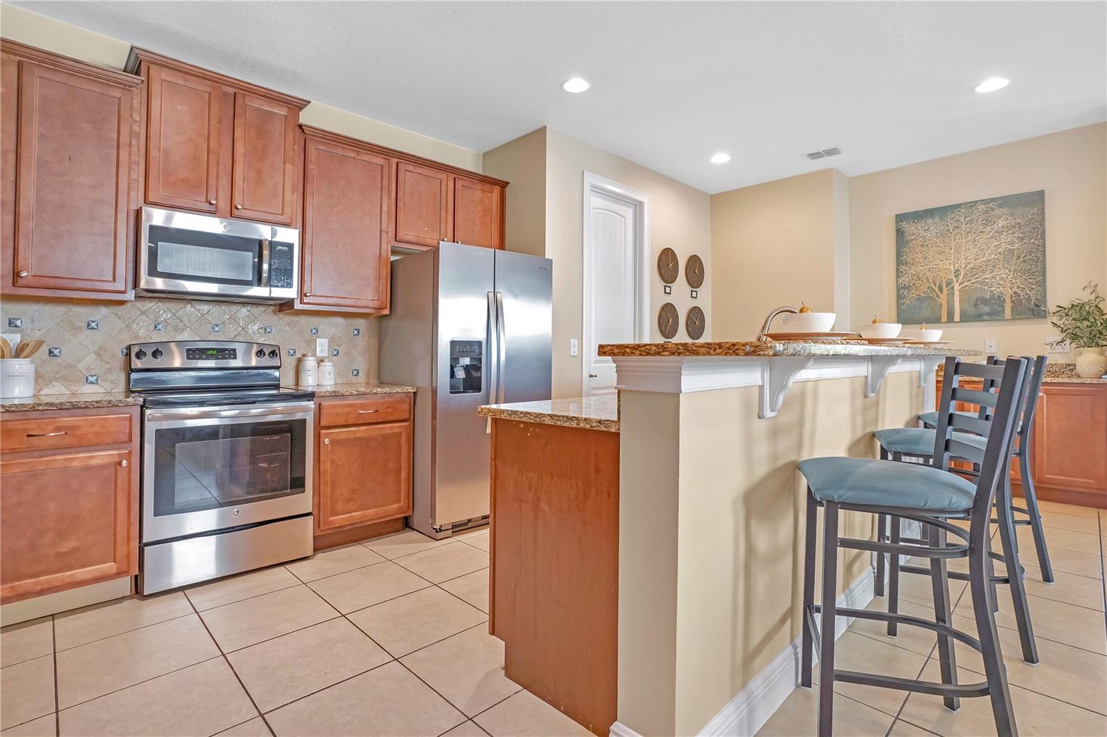 Image 6 of 79 For 631 Lasso Drive