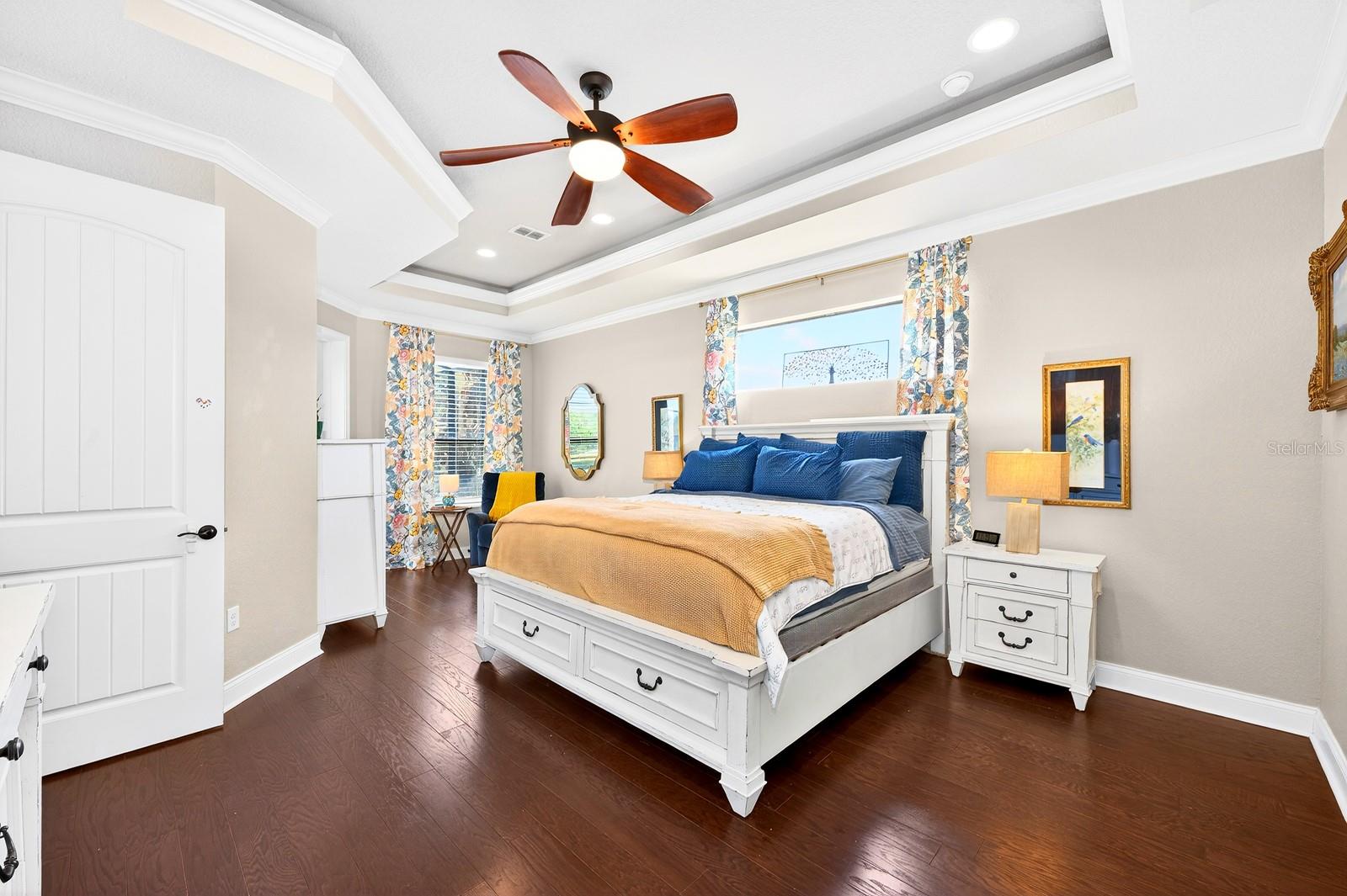 Image 18 of 48 For 27324 Grand Oak Lane