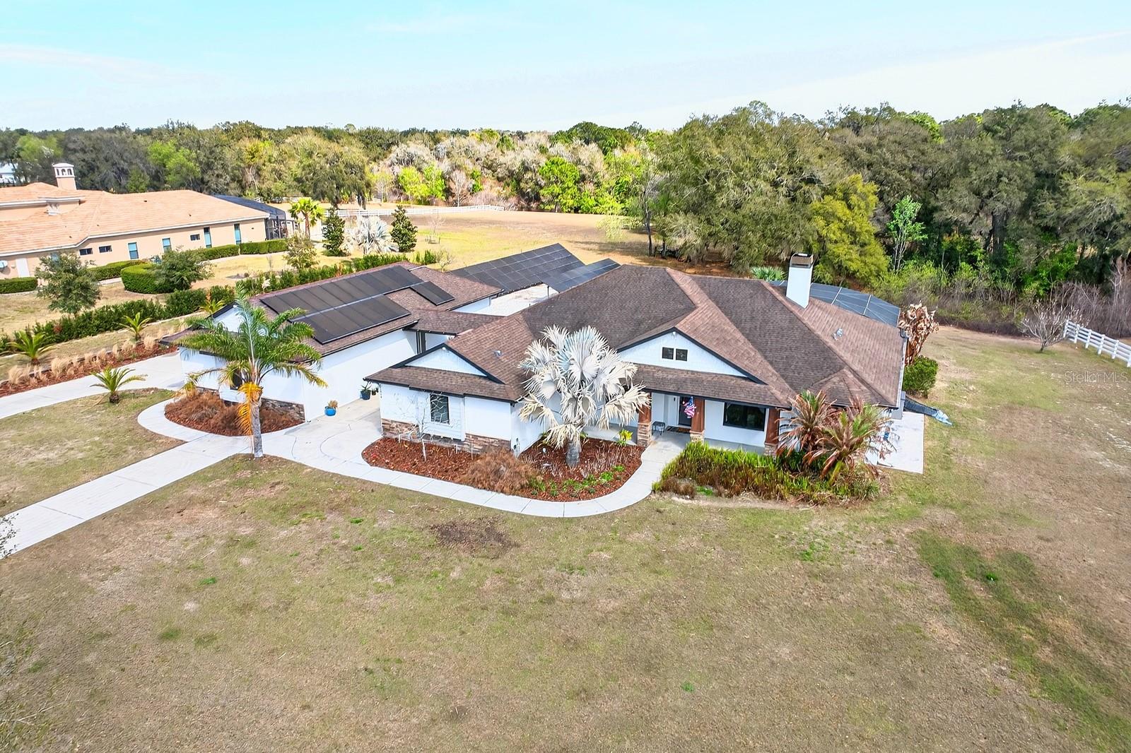 Image 2 of 48 For 27324 Grand Oak Lane