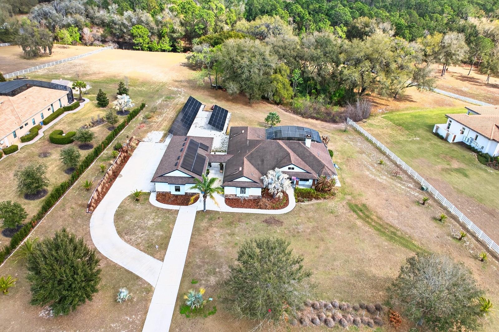 Image 43 of 48 For 27324 Grand Oak Lane