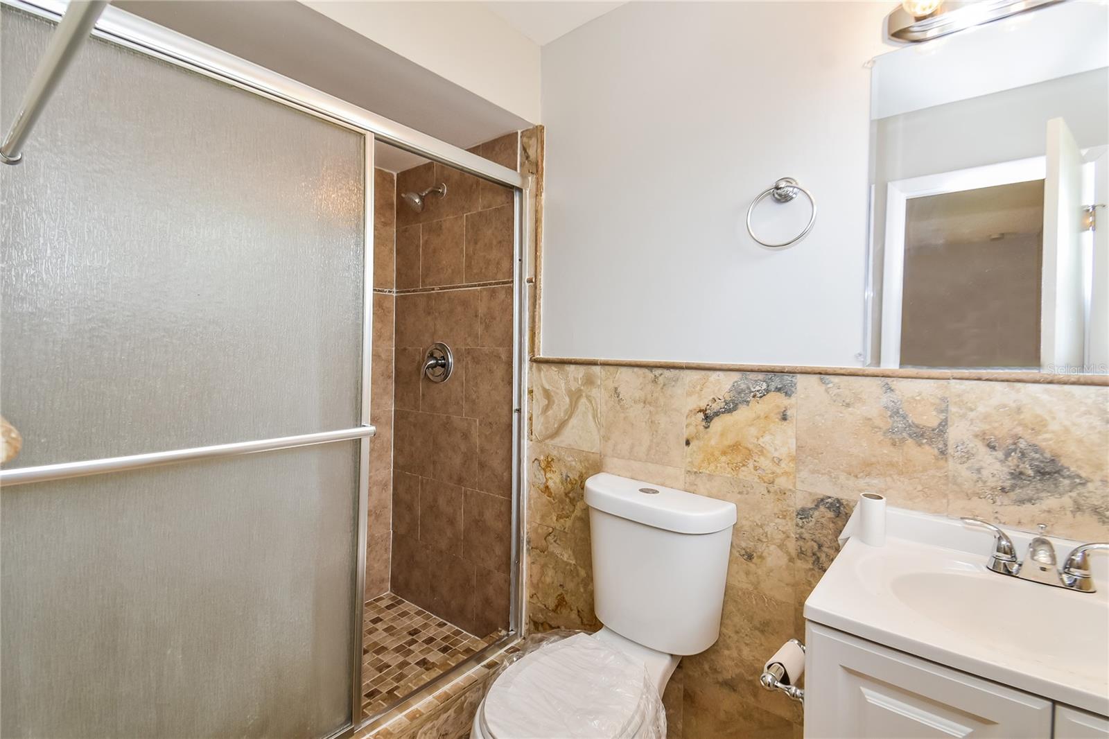 Image 11 of 16 For 1433 Niobe Court