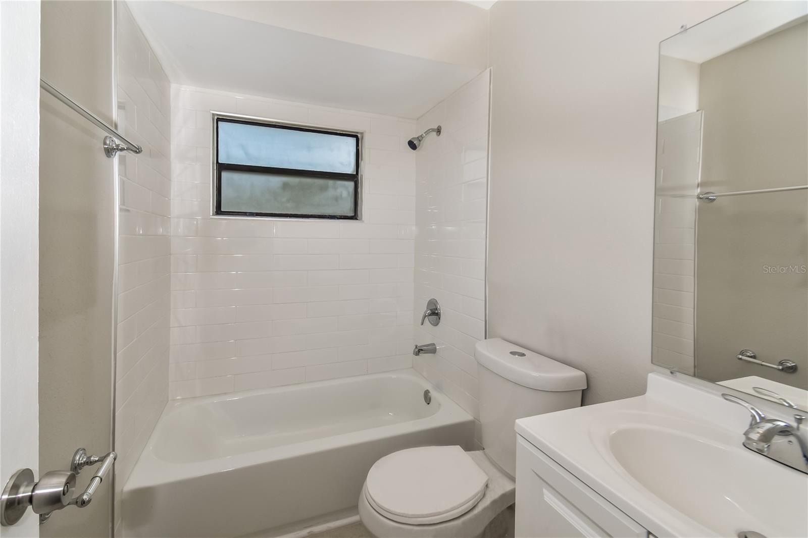 Image 14 of 16 For 1433 Niobe Court