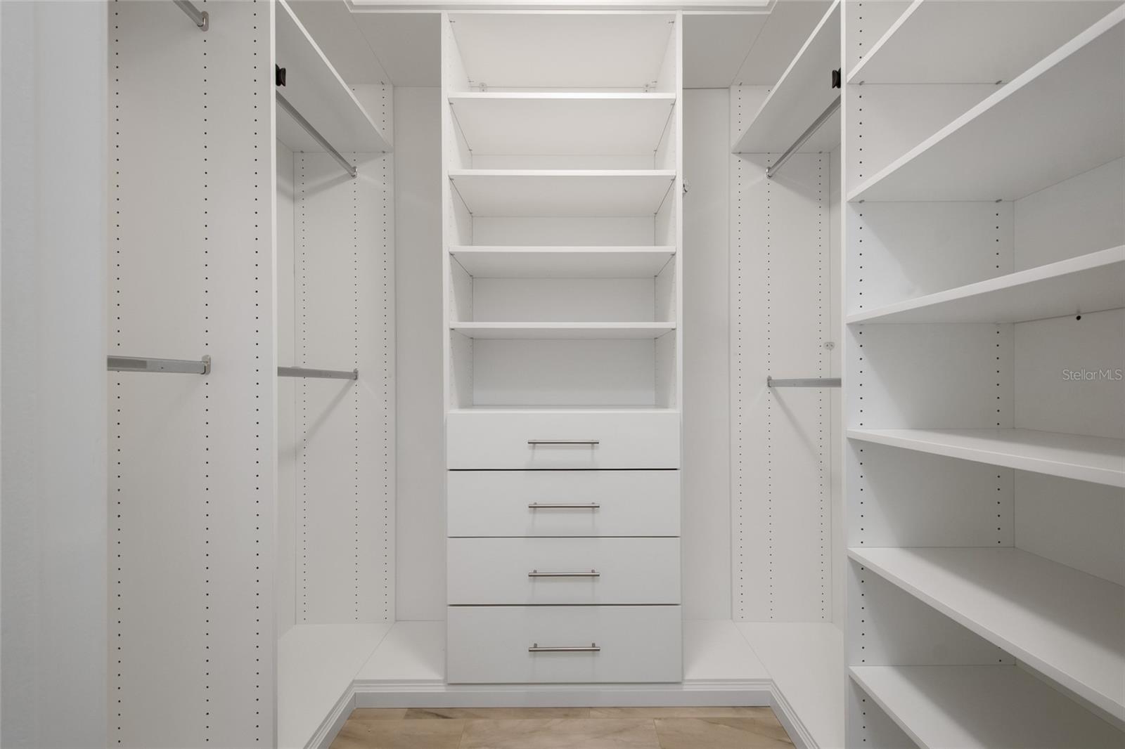 Image 18 of 57 For 336 Wayne Avenue