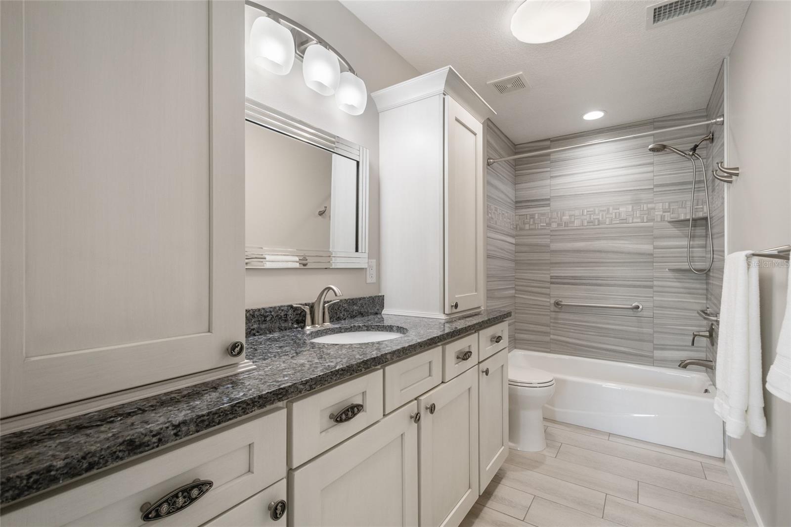 Image 47 of 57 For 336 Wayne Avenue