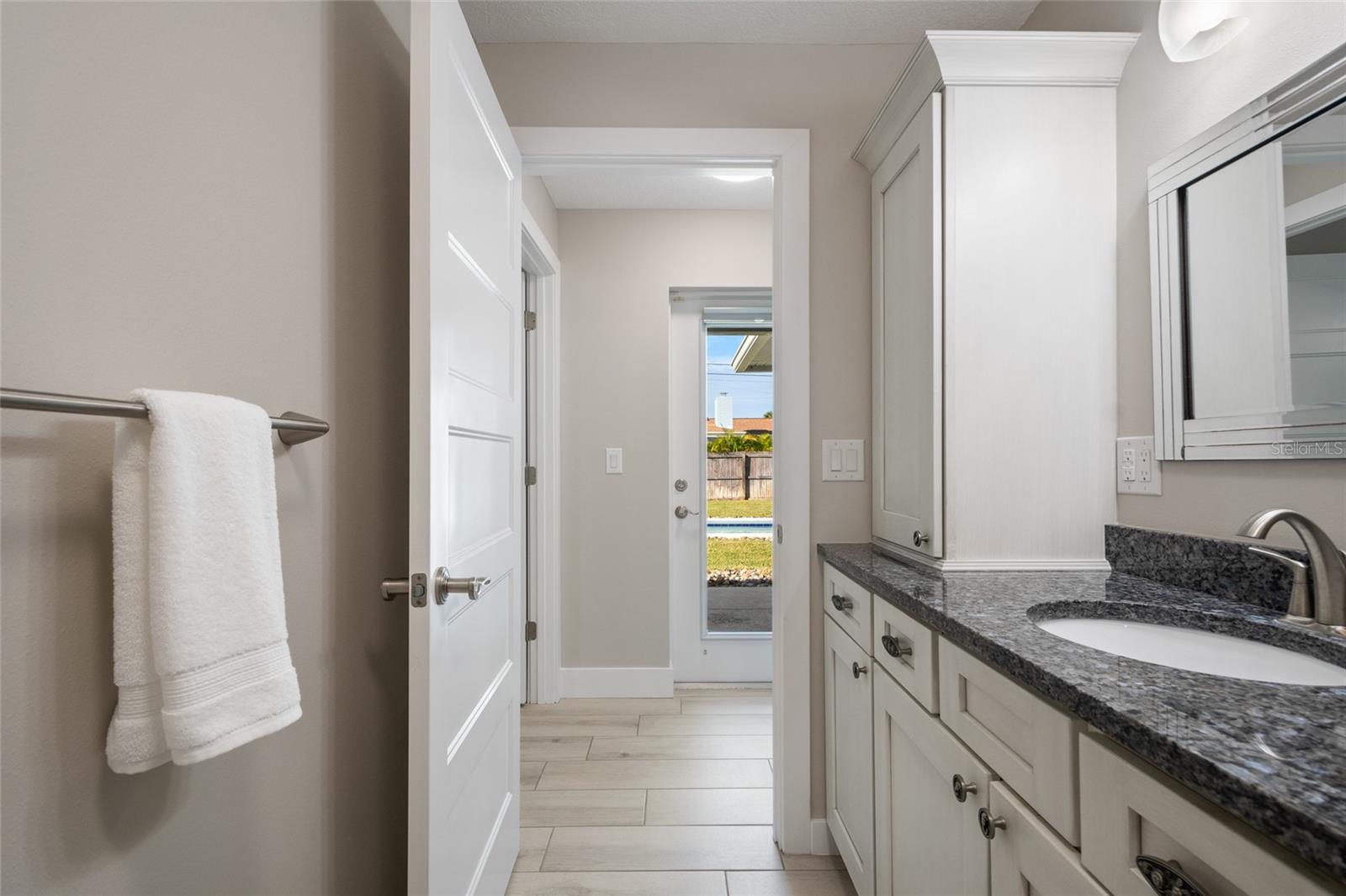 Image 49 of 57 For 336 Wayne Avenue