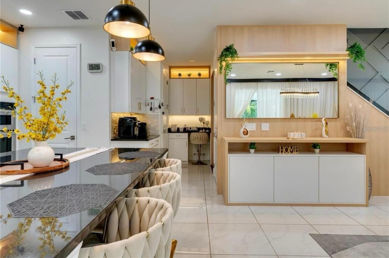 Image 12 of 44 For 8109 Ludington Circle