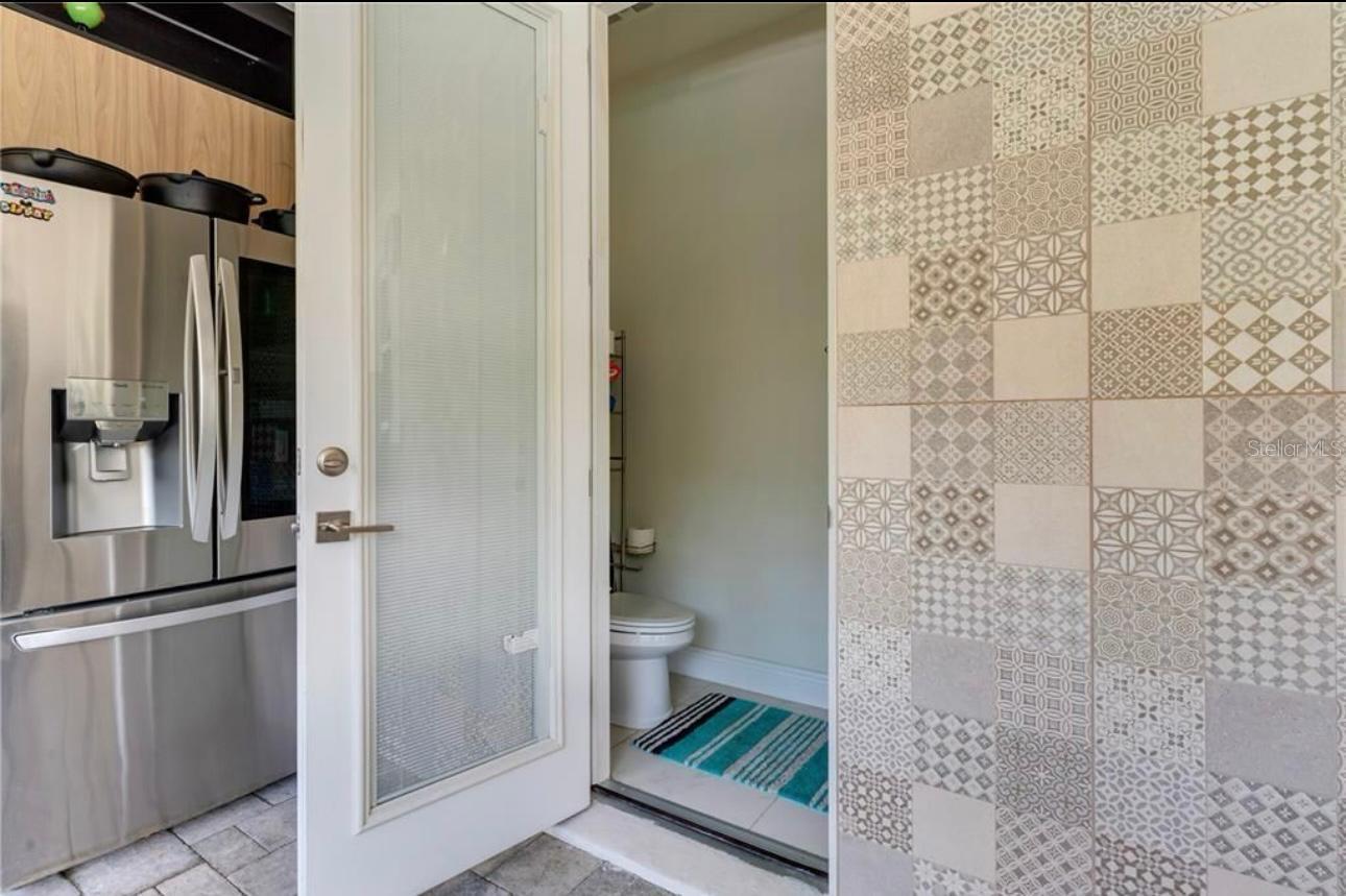 Image 20 of 44 For 8109 Ludington Circle