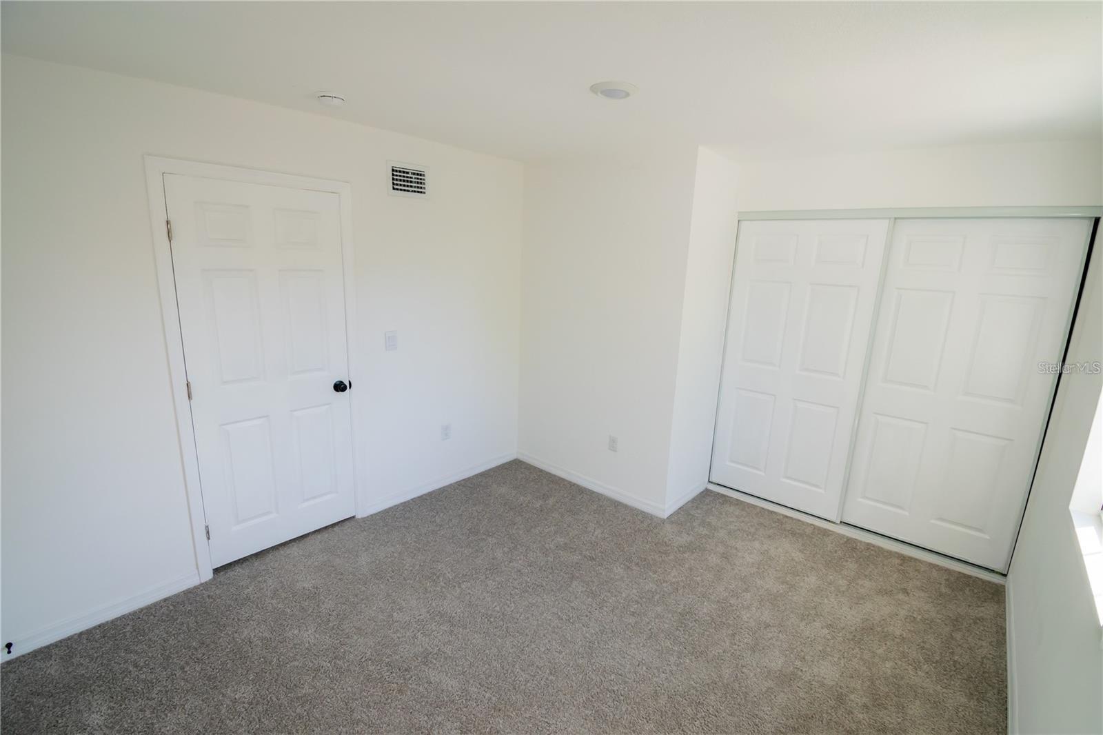 Image 15 of 27 For 410 Arroyo Lane