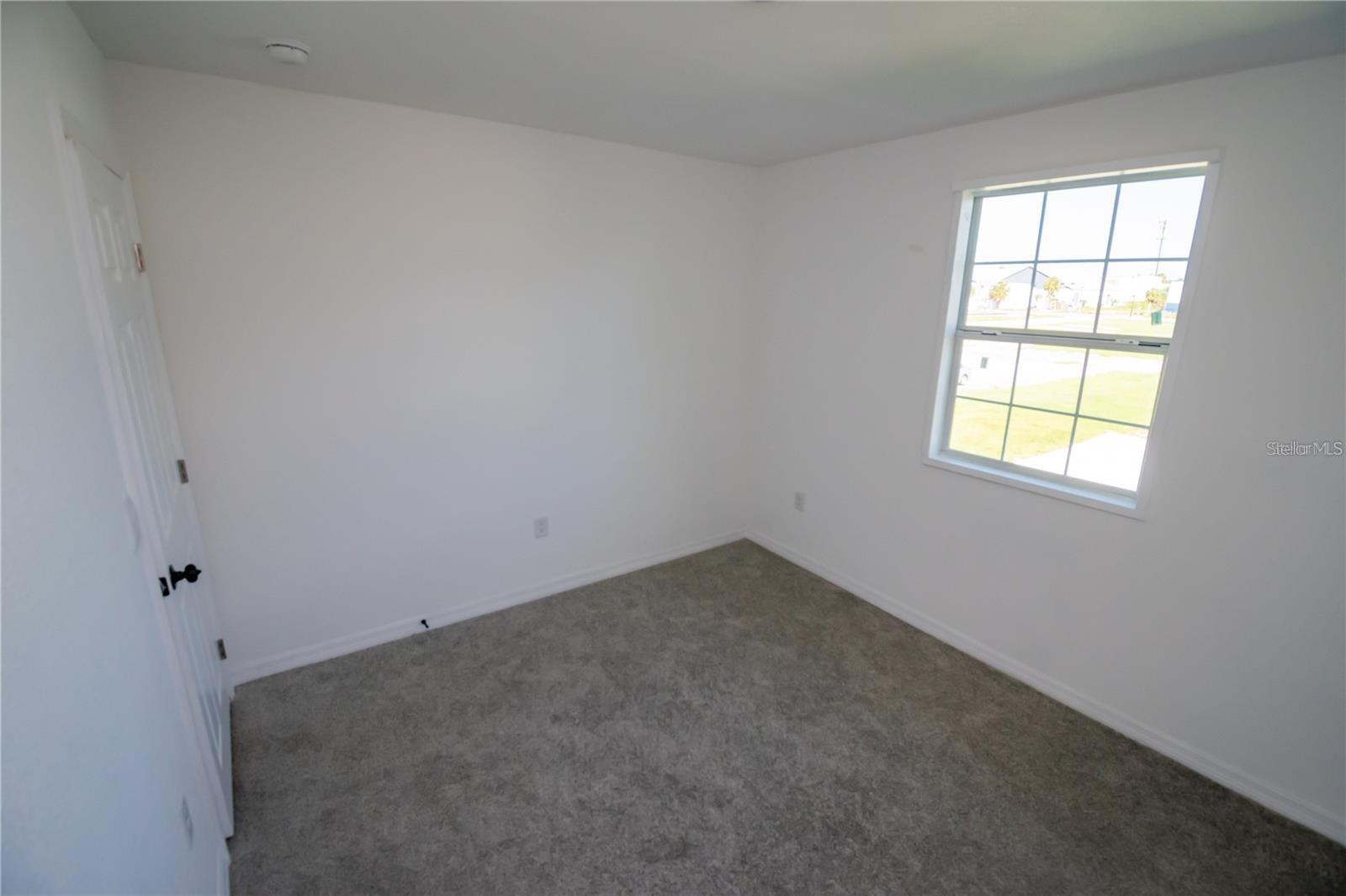 Image 16 of 27 For 410 Arroyo Lane