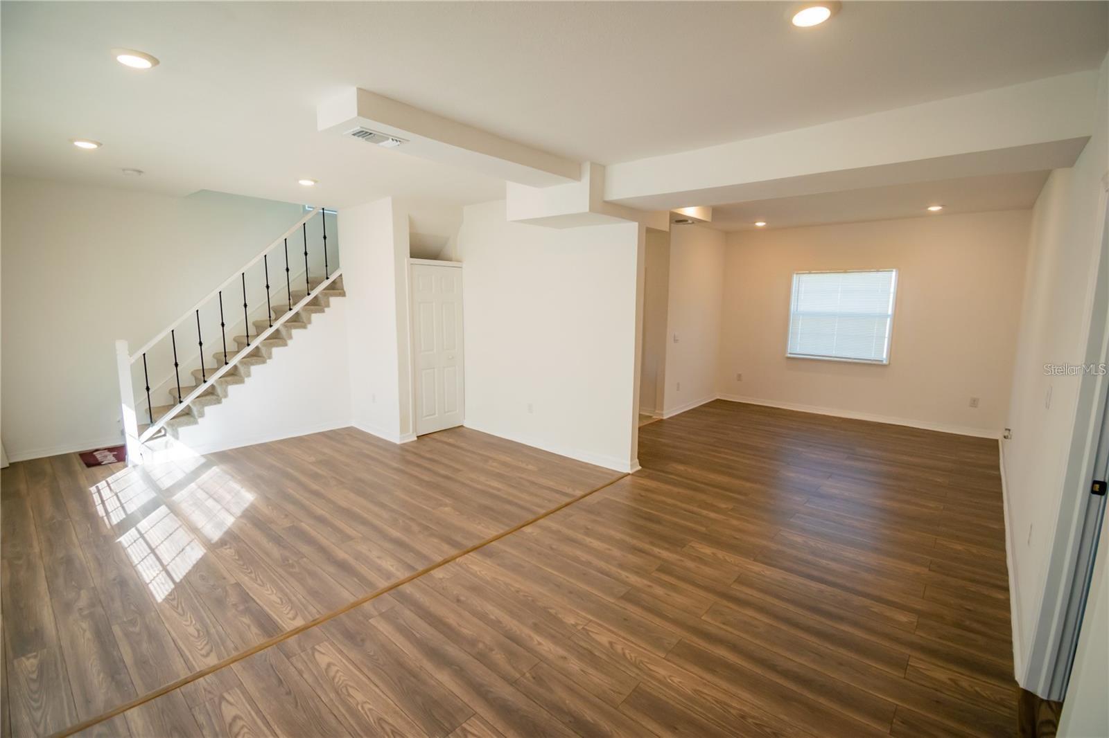 Image 4 of 27 For 410 Arroyo Lane