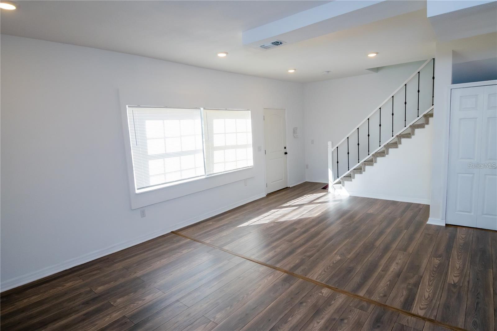 Image 5 of 27 For 410 Arroyo Lane