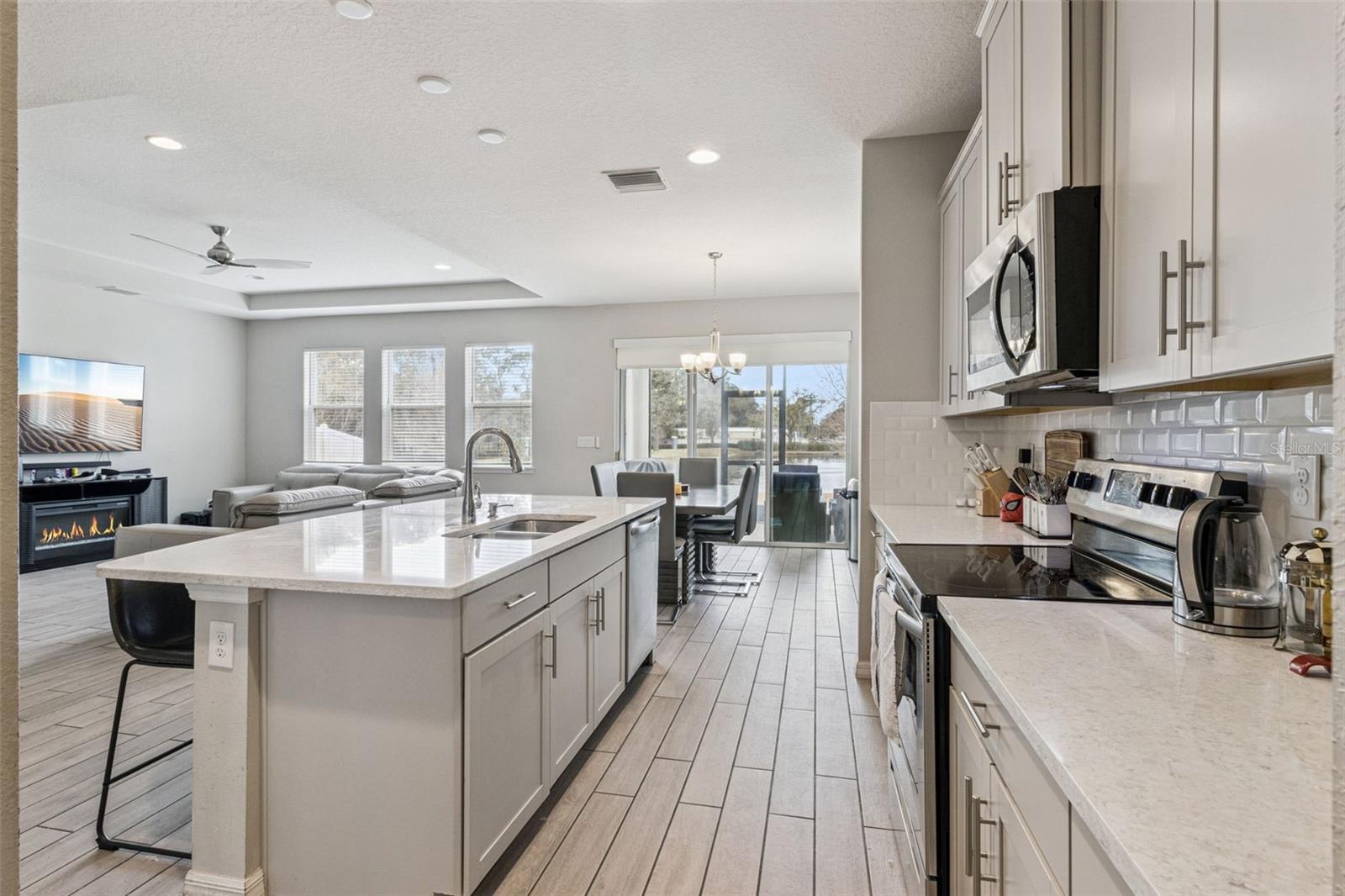 Image 13 of 53 For 12506 Candleberry Circle