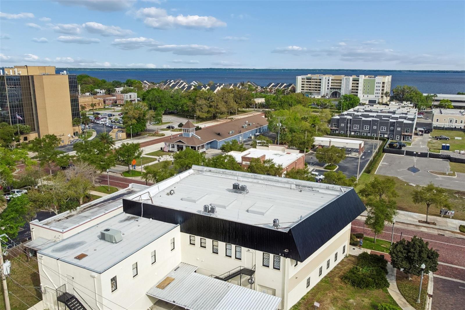 Image 20 of 21 For 201 1st Street