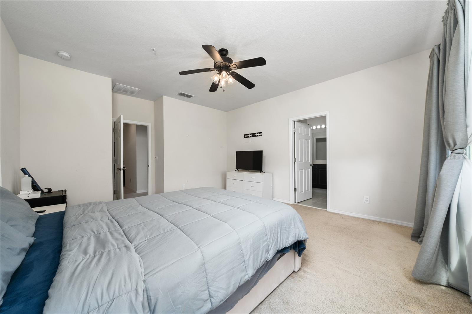 Image 17 of 27 For 15182 Sunrise Grove Court