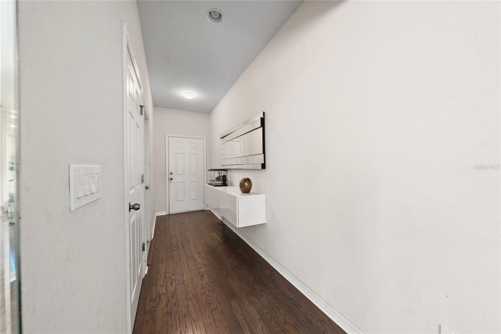 Image 4 of 27 For 15182 Sunrise Grove Court