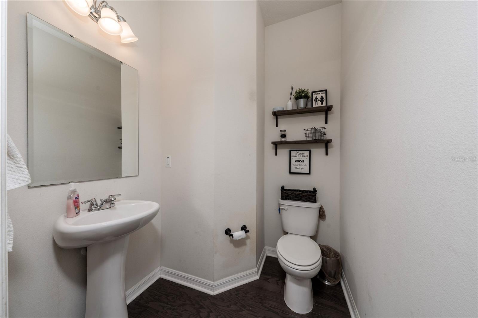 Image 5 of 27 For 15182 Sunrise Grove Court