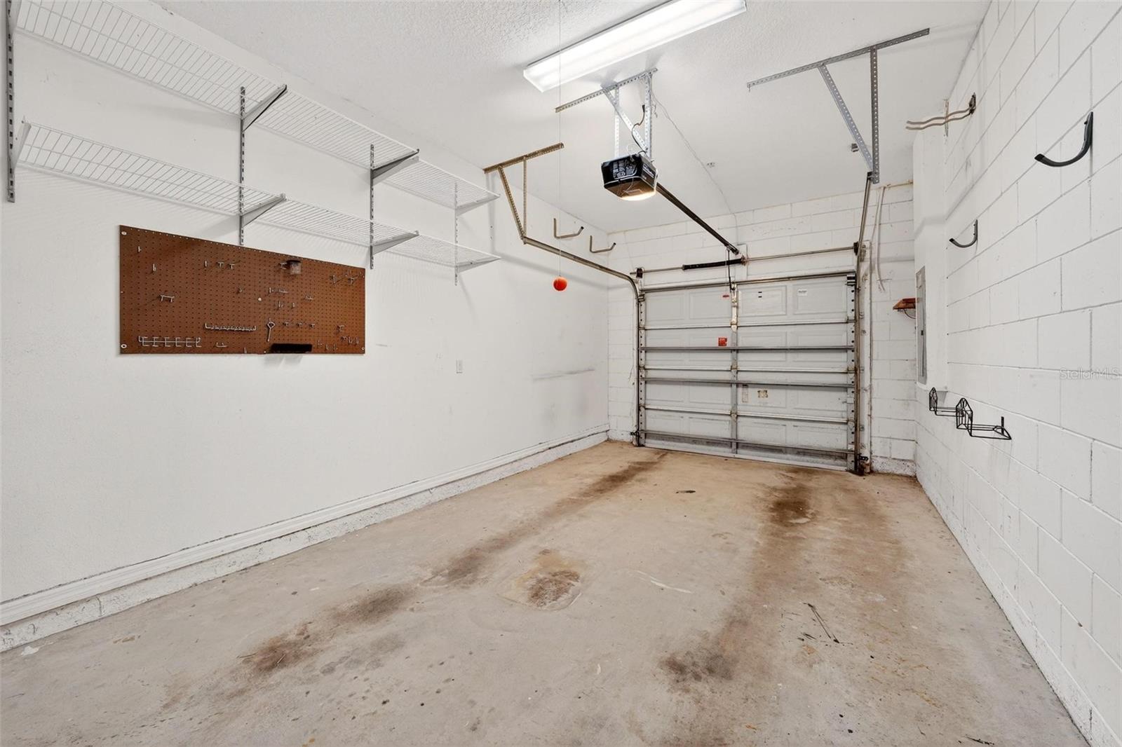 Image 22 of 55 For 1942 Beacon Bay Court