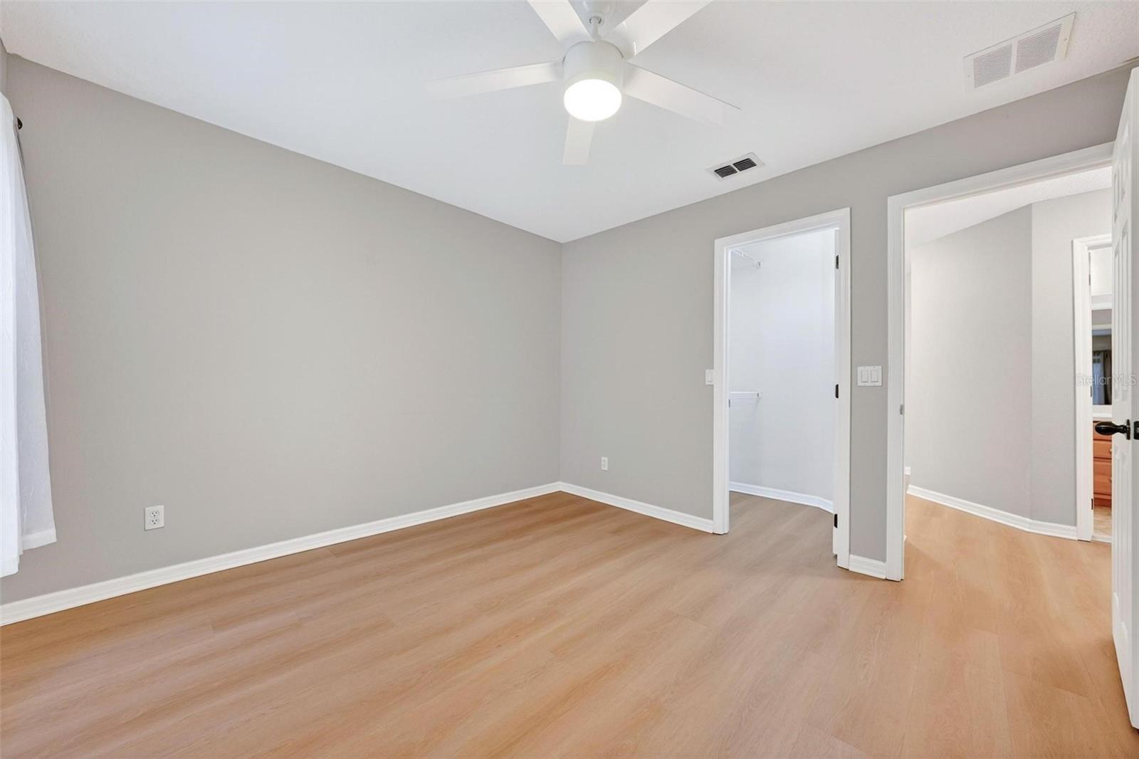 Image 36 of 55 For 1942 Beacon Bay Court