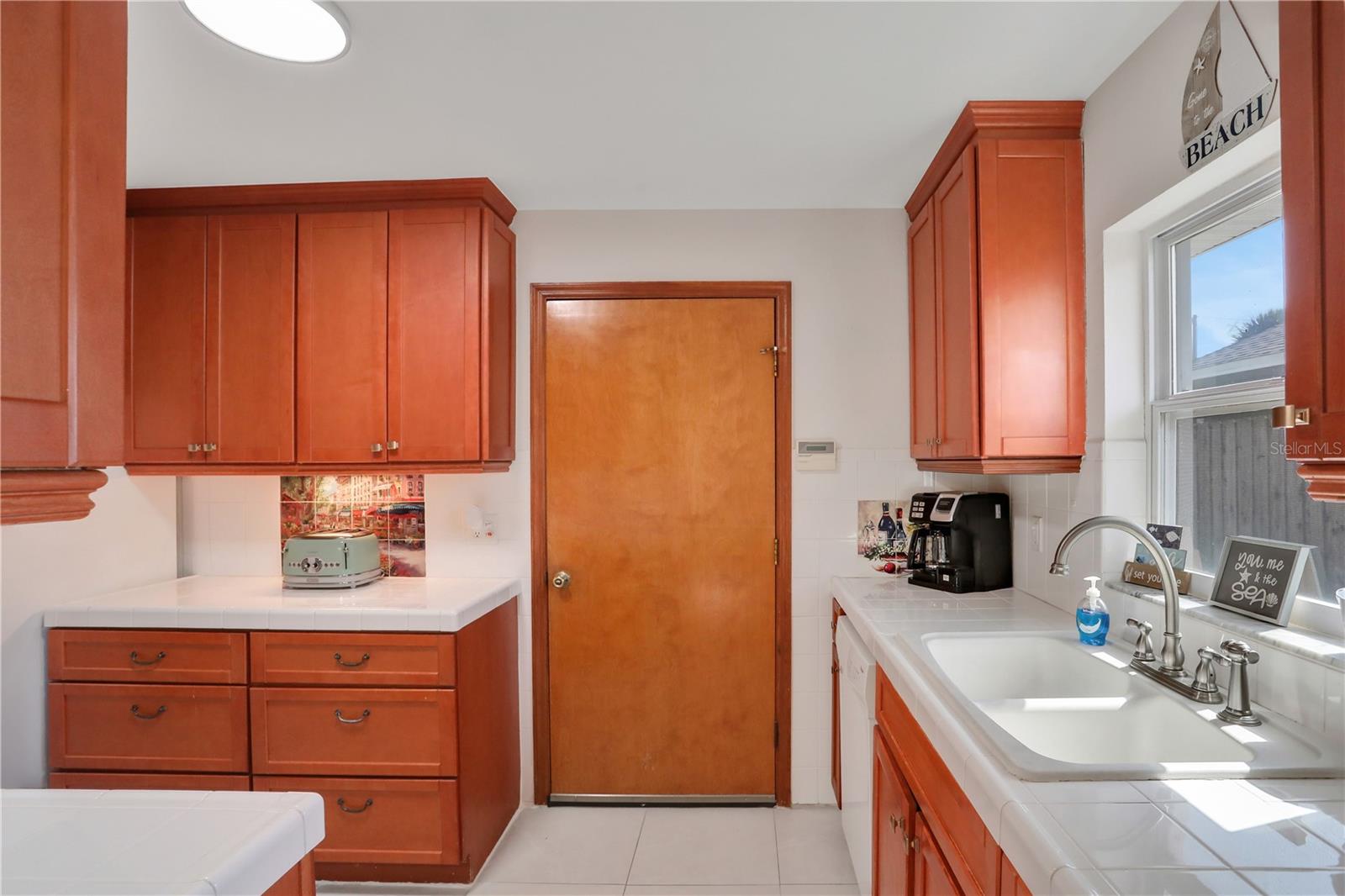 Image 14 of 46 For 44 Capistrano Drive