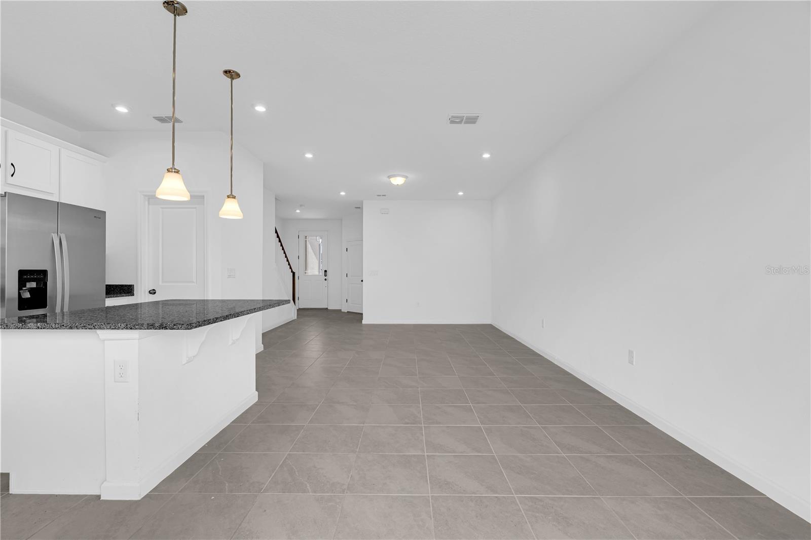 Image 11 of 35 For 1160 Lakeshore Breeze Place