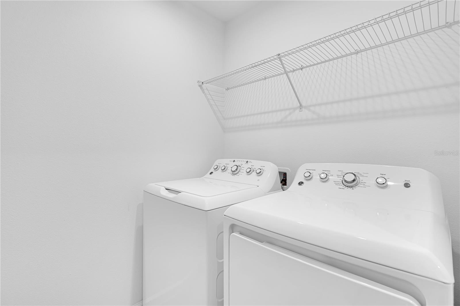 Image 16 of 35 For 1160 Lakeshore Breeze Place