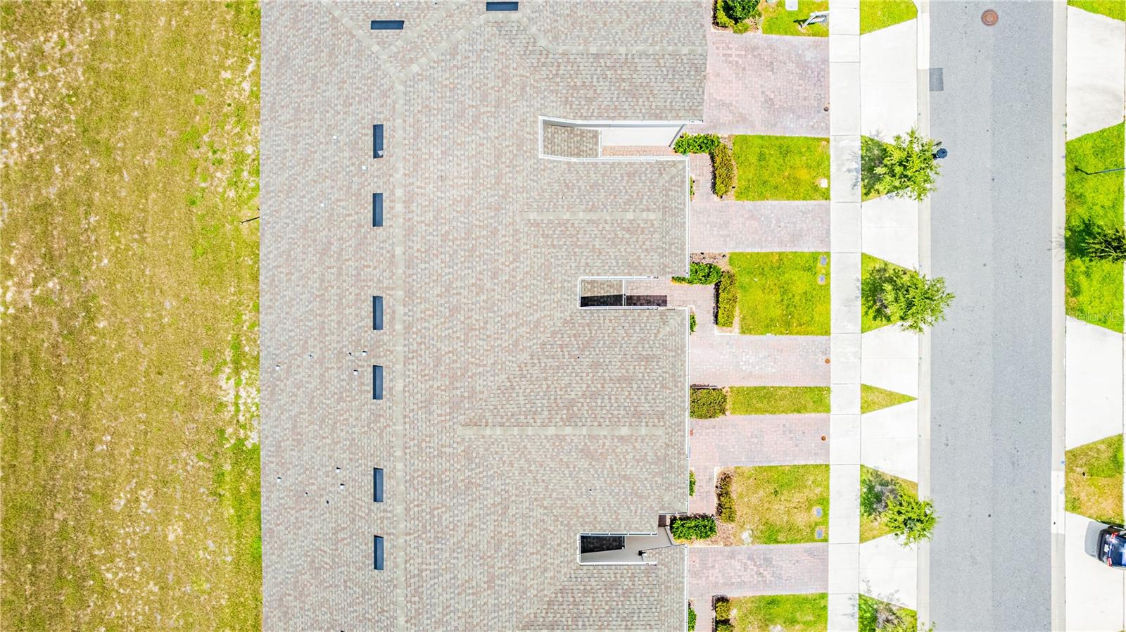 Image 23 of 35 For 1160 Lakeshore Breeze Place