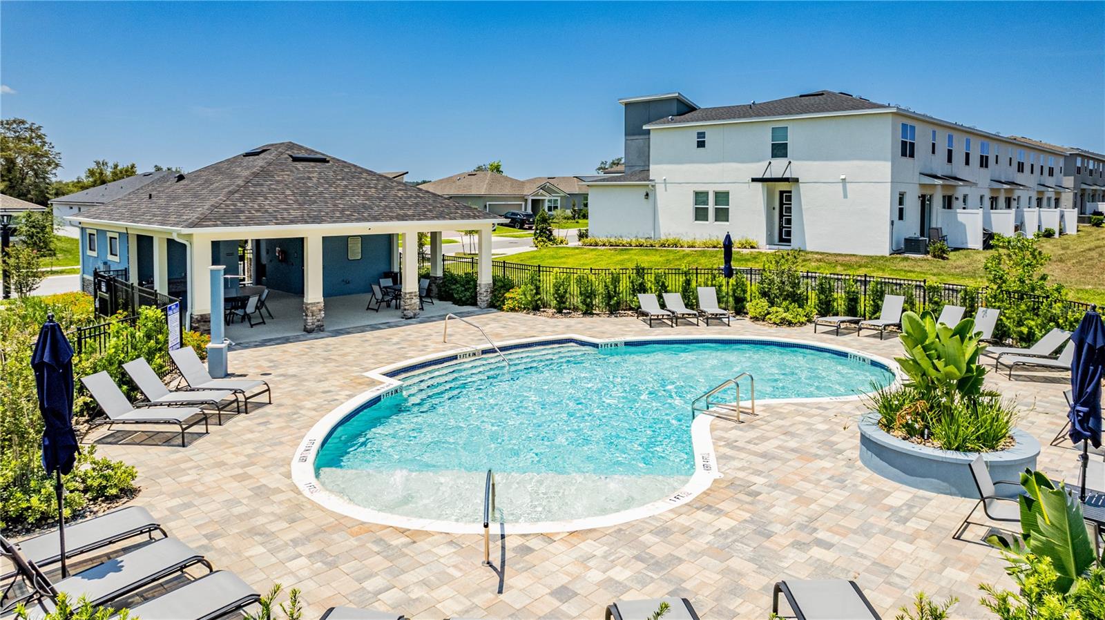 Image 26 of 35 For 1160 Lakeshore Breeze Place