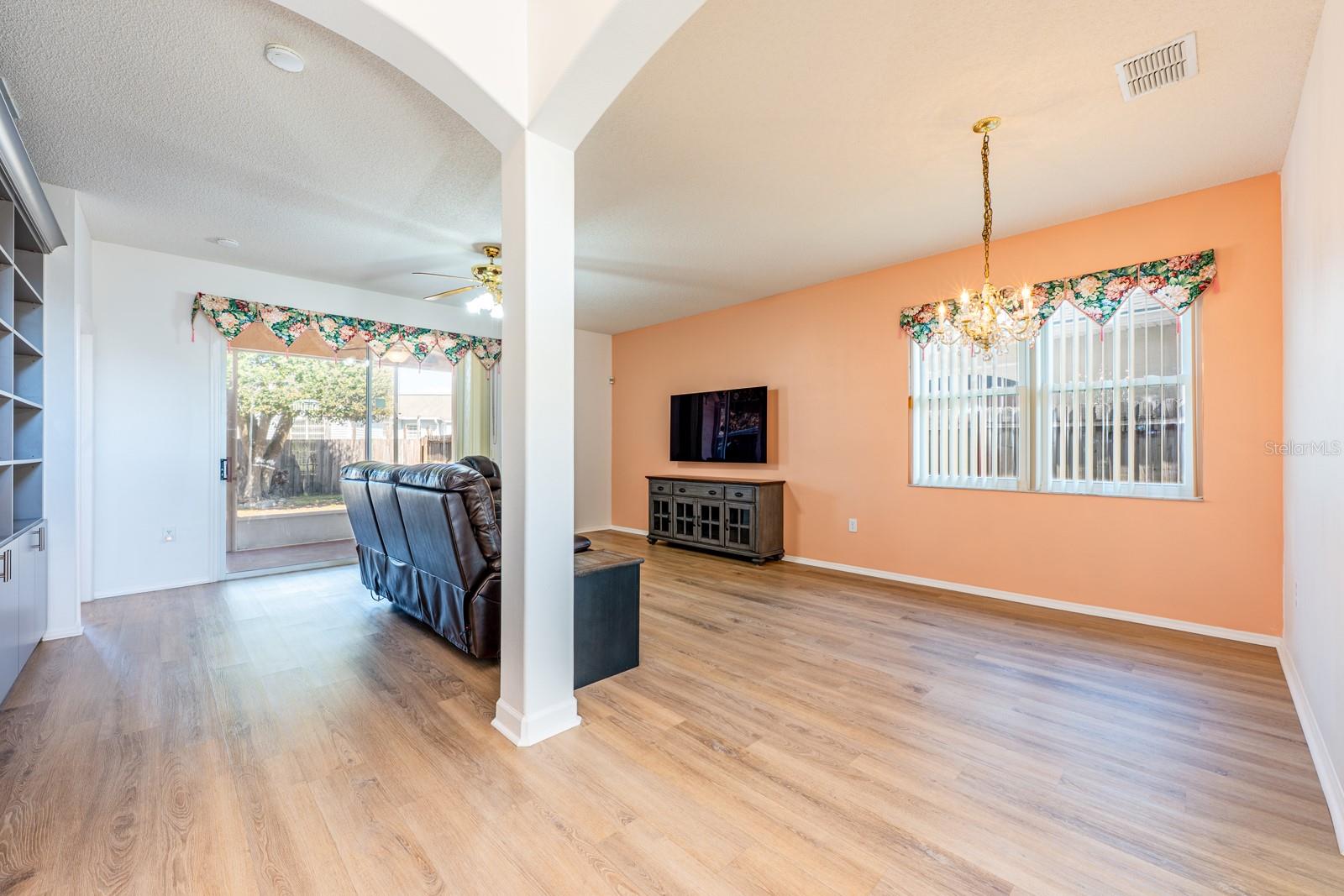 Image 5 of 29 For 3236 Fairfield Drive