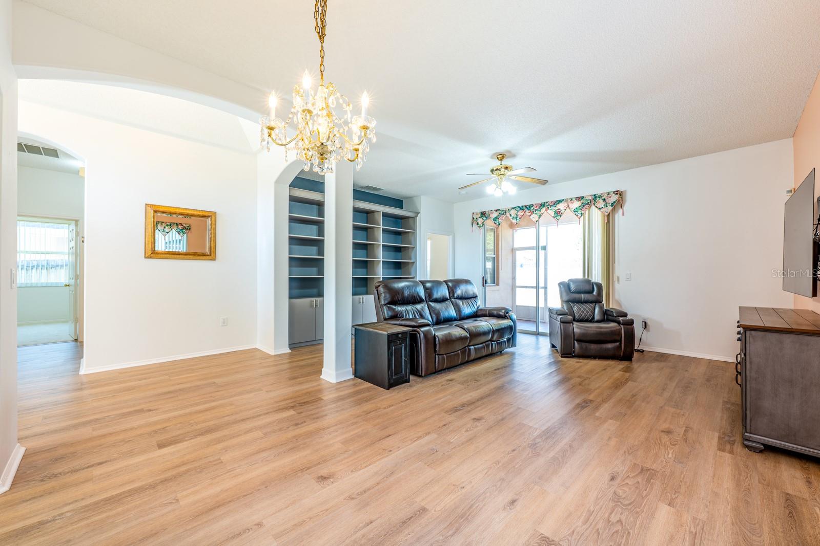 Image 6 of 29 For 3236 Fairfield Drive