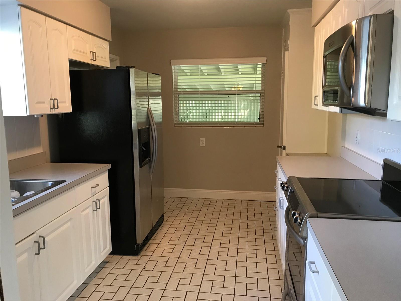 Image 4 of 15 For 1621 Morningside Drive