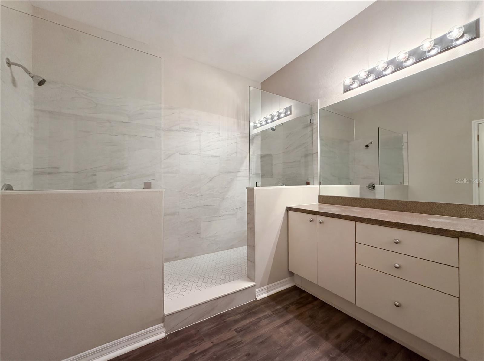 Image 25 of 28 For 11520 Captiva Kay Drive