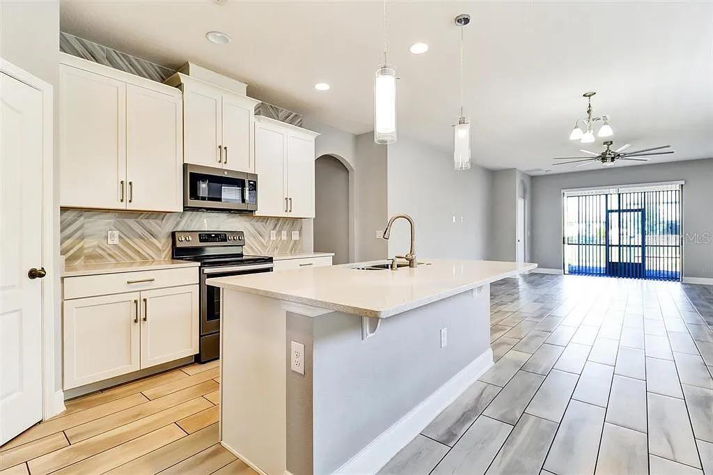 Image 10 of 24 For 1856 Napoli Drive