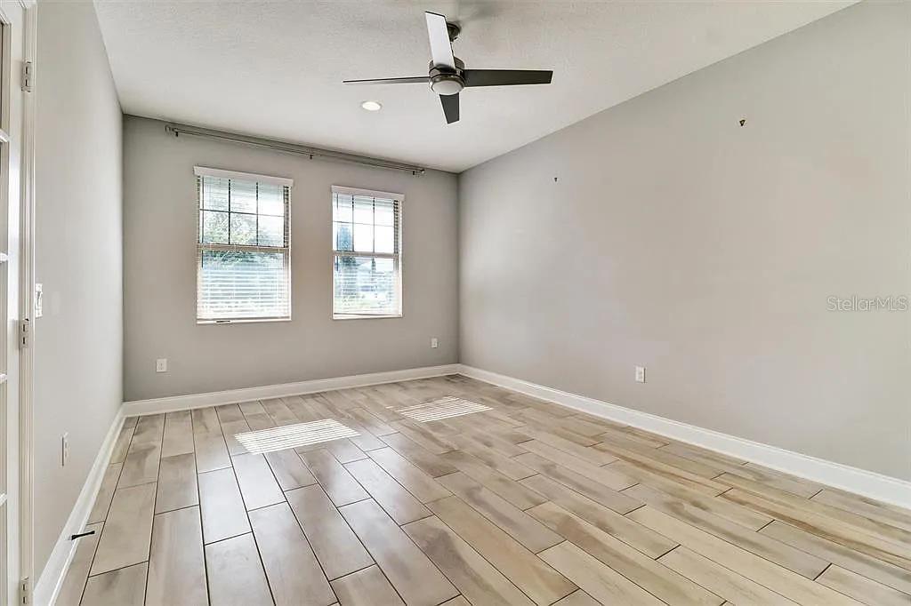 Image 20 of 24 For 1856 Napoli Drive