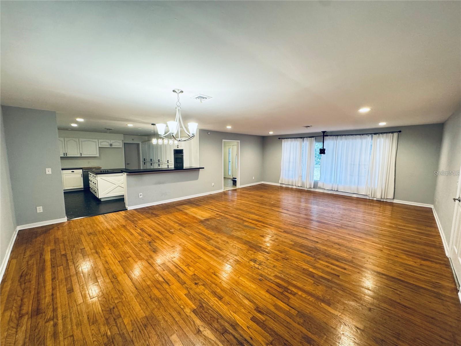 Image 6 of 26 For 2022 Edgewood Road