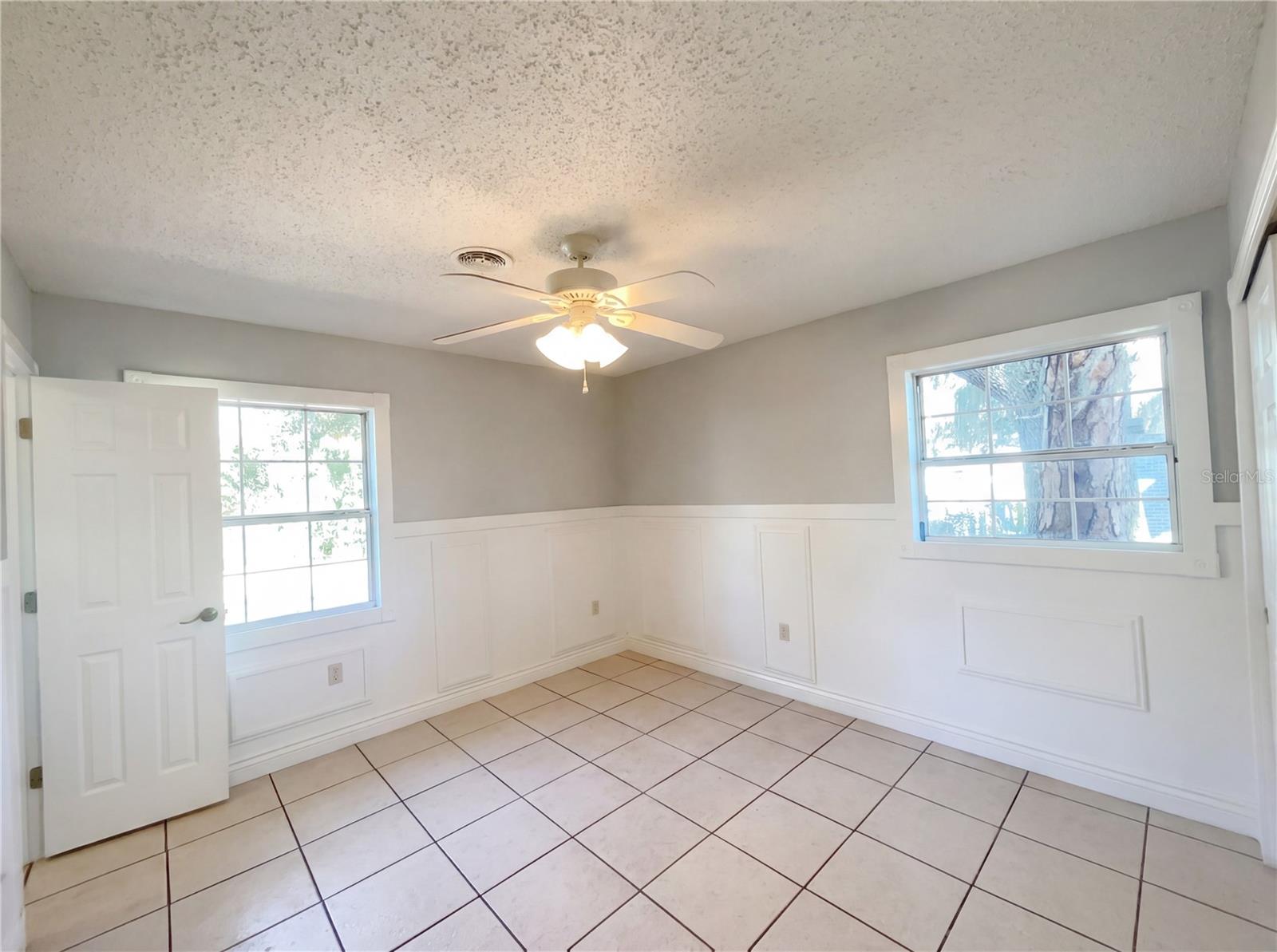 Image 14 of 19 For 830 Shady Lane