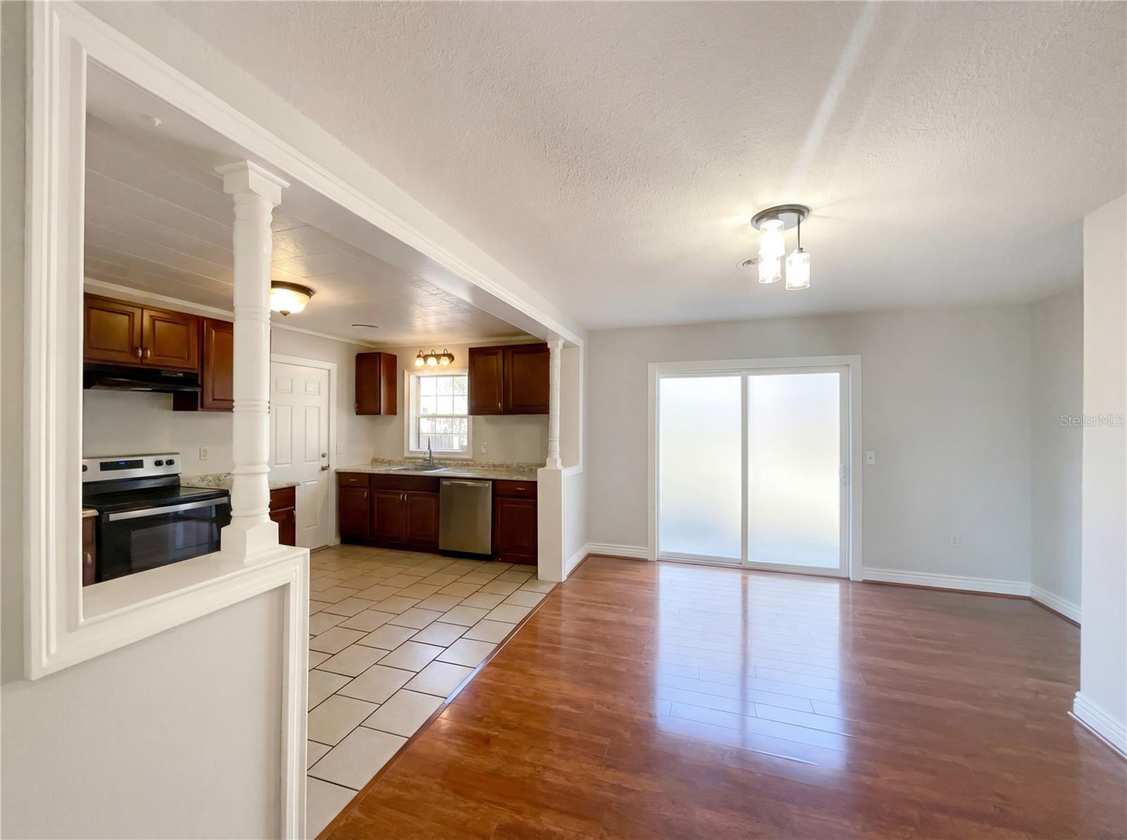 Image 9 of 19 For 830 Shady Lane