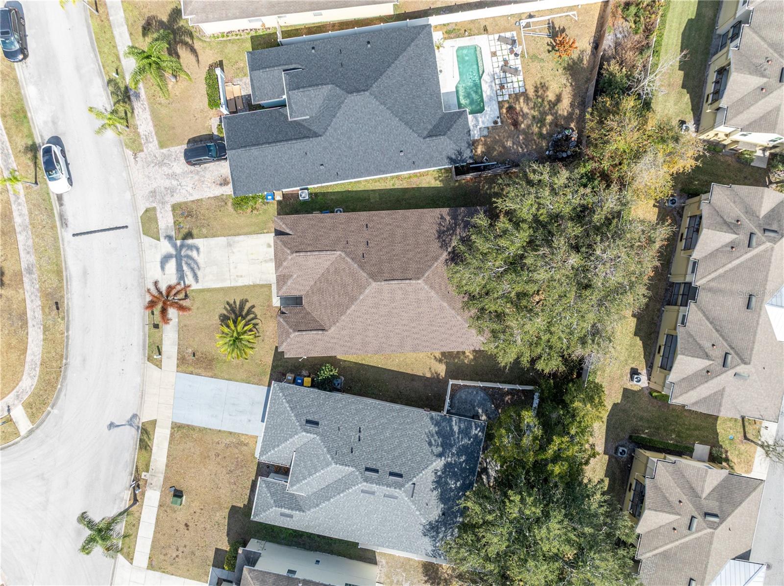 Image 3 of 32 For 229 Magical Way