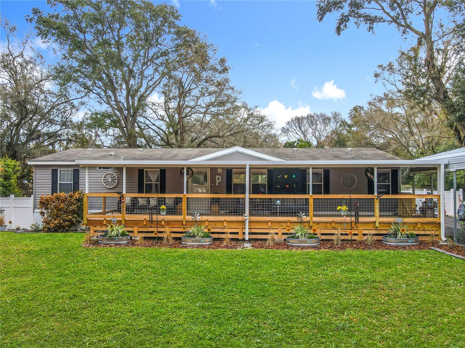 Details for 214 Grove Ridge Drive, WINTER HAVEN, FL 33880