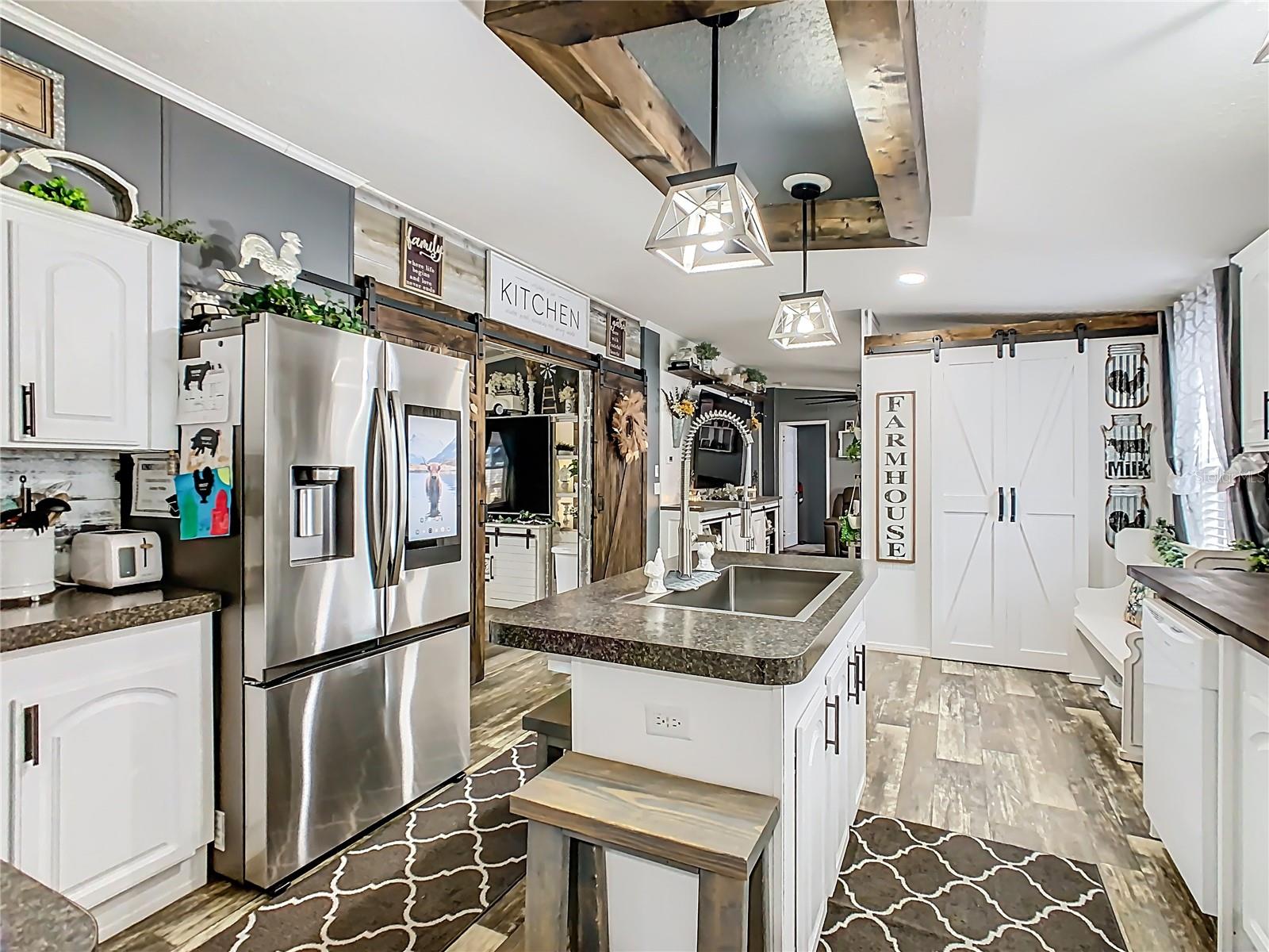 Image 13 of 35 For 214 Grove Ridge Drive